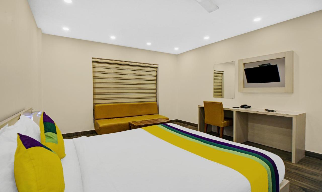 Itsy Hotels Transit Express Calcutá Exterior foto